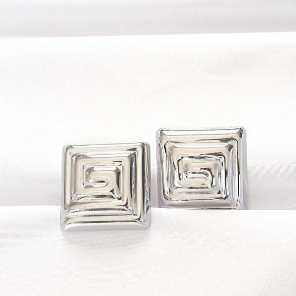 Pirinç Gümüş Renk Kare Form Küpe - Image 1