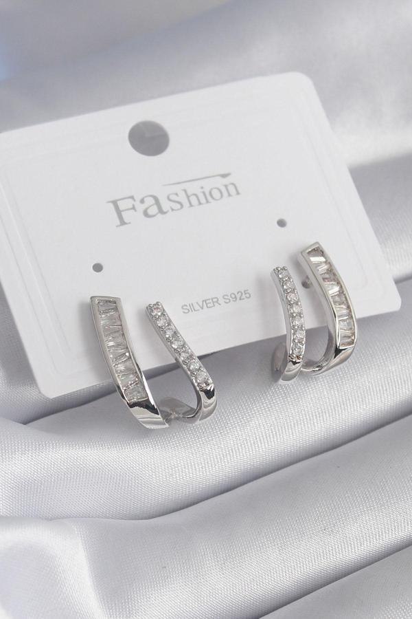 Pirinç Gümüş Renk Zirkon Taşlı Kadın Küpe - Image 1