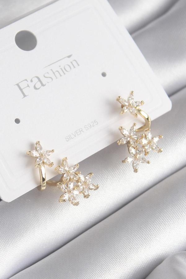 Pirinç Gold Renk Zirkon Taşlı Çiçek Tasarım Kadın Küpe - Image 1