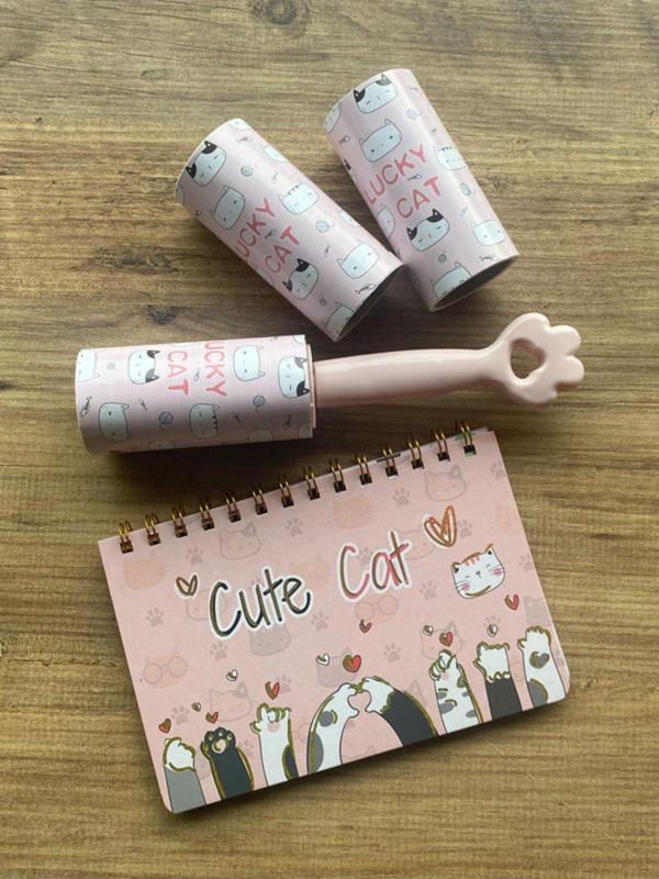 Hepsi Enteresan Cute Cats Tüy Temizleme Rolu ve Düzenleyici Defter  - Image 1