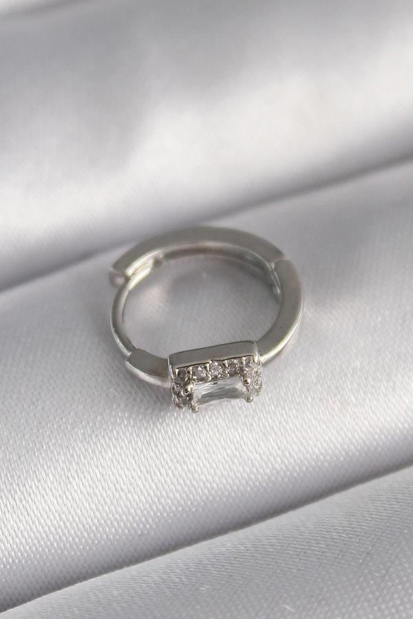316L Çelik Gümüş Renk Kare Zirkon Taşlı Tragus Piercing - Image 1