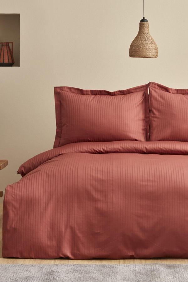 Karaca Home Home Uniq%100 Pamuk Çift Kişilik Saten Nevresim Takımı Terracota - Image 1