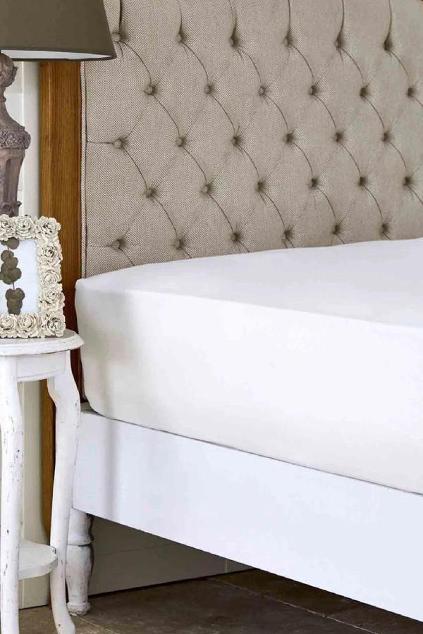 Karaca Home Ekru %100 Pamuk Çift Kişilik Düz Çarşaf 240 cm X 260 cm - Image 1
