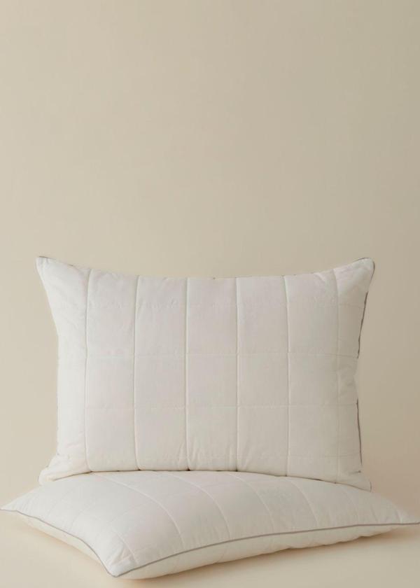 Karaca Home Kapitoneli Pamuk Yastık Beyaz 45x140 cm - Image 1