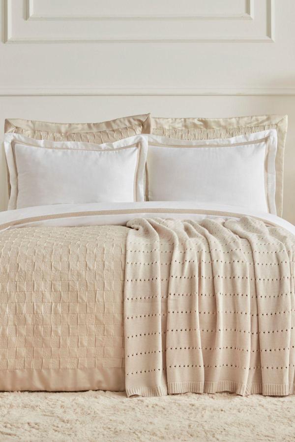 Karaca Home White Collection Bride Carina 80 Tel %100 Pamuk 8 Parça Evlilik Paketi Gold  - Image 1