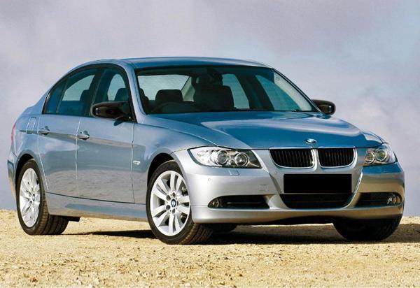 E90 Batman Ayna Kapağı Piano Black / 2004-2008 - Image 1