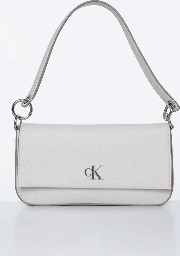 Calvin Klein Kadın Monogram Suni Deri Beyaz Askılı Çanta - Image 1