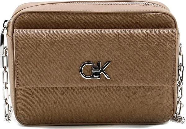 Calvin Klein Kadın Bej Zincir Askılı CK Kamera Omuz Çantası - Image 1