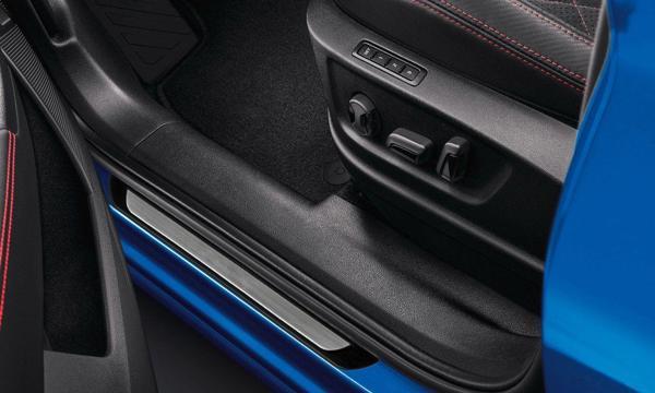 Skoda Octavia Uyumlu A8 Sedan Krom Kapı Eşik Koruması Krom Line 2020 Üzeri 4 Parça - Image 1