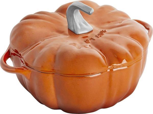 Staub Balkabağı Döküm Tencere 24 cm Tarçın   - Image 1