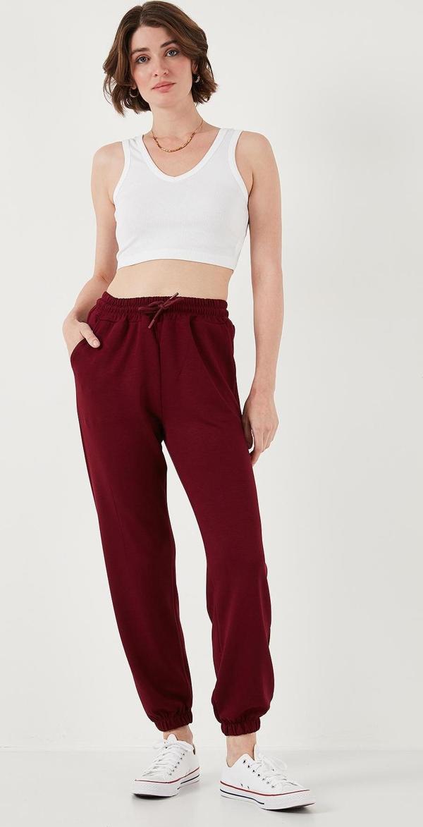 Lela Streç Regular Fit OYSHO Kumaş Bayan Eşofman Altı 5865798O BORDO - Image 1
