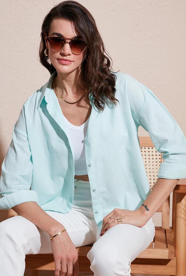 Lela Pamuklu Regular Fit Uzun Kollu Düz Bayan Gömlek CF25S168305 MİNT - Image 1
