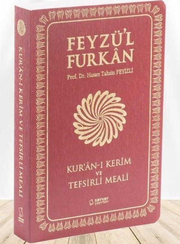 Feyzü'l Furkan Kur'ân-ı Kerîm ve Tefsirli Meali (Büyük Boy - Mushaf ve Meal - İNCE CİLT) BORDO - Server İletişim - Image 1