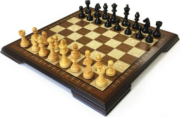 Helena Wood Art El Yapımı Ahşap Satranç Takımı - Image 1