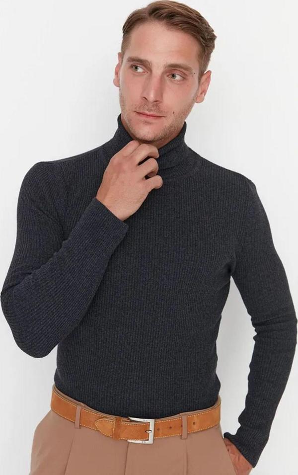 Erkek Slim Fit Dar Kesim Yumuşak Dokulu Tüylenmeyen Füme Tam Balıkçı Yaka Triko Kazak - Image 1