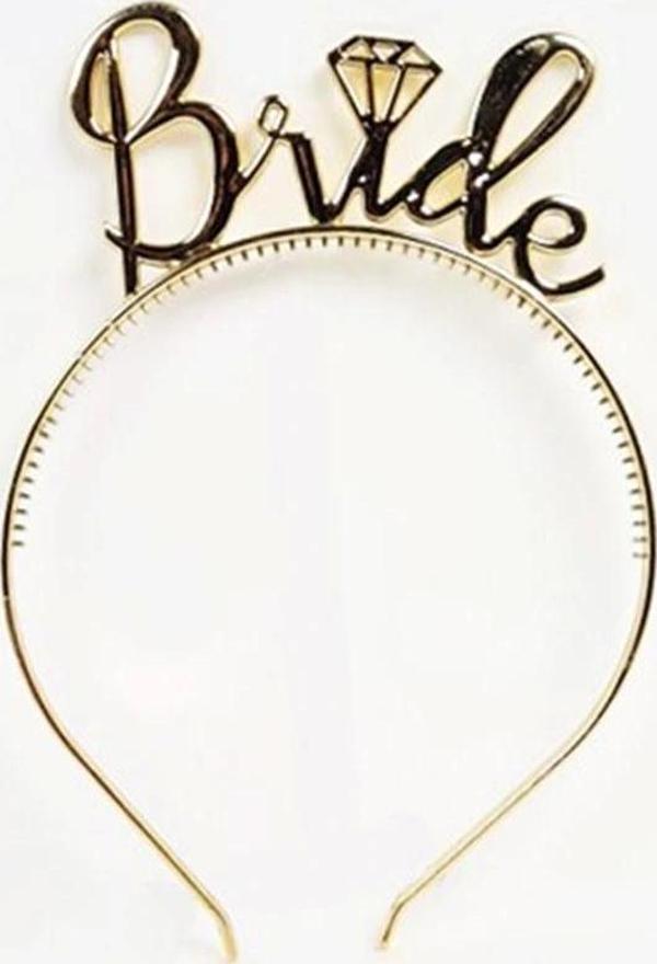 Brideyazılıtaçvebridetobeyazılıgözlüksetialtınrenk - Image 1