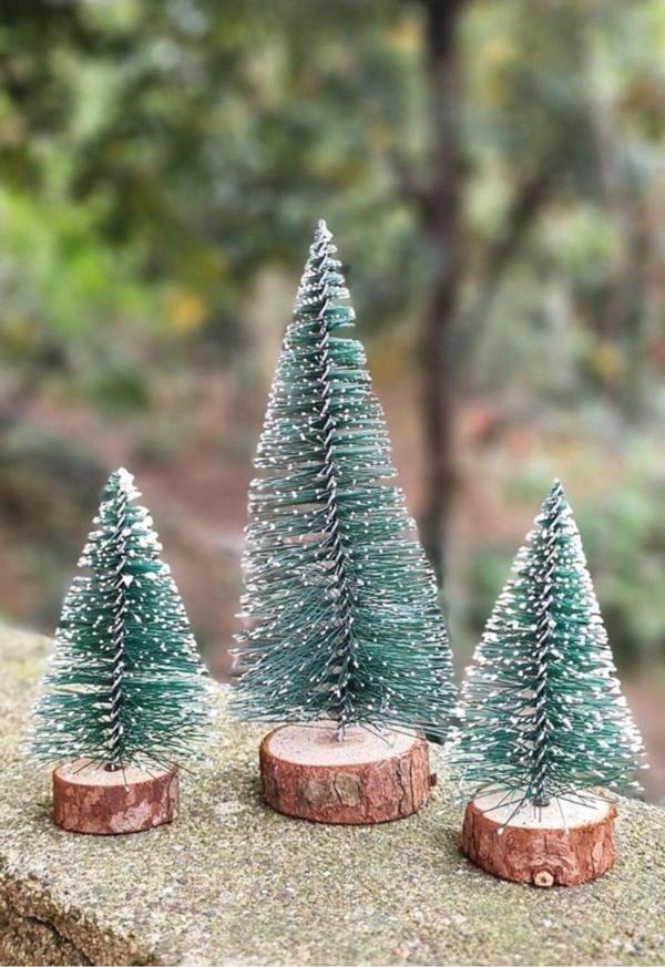 3 Adet Yılbaşı Mini Masa Çam Ağacı Masa Üzeri 3 Lü Set Nevada Ağaç 8 - 12 - 15CM Uçlarına Kar Yağmış - Image 1