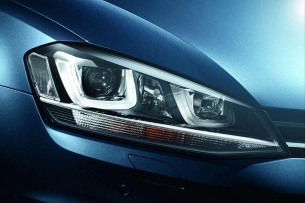 Volkswagen Golf Uyumlu 7 U LED Far Silver Haraketli Sinyal -(Uzun Kısa LED Aydınlatmalar Farın İçinde) - Image 1