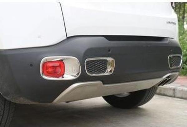 Jeep Renegade Uyumlu 2014-2017 Arka Reflektör Çerçevesi- Arka Sis Krom - Image 1
