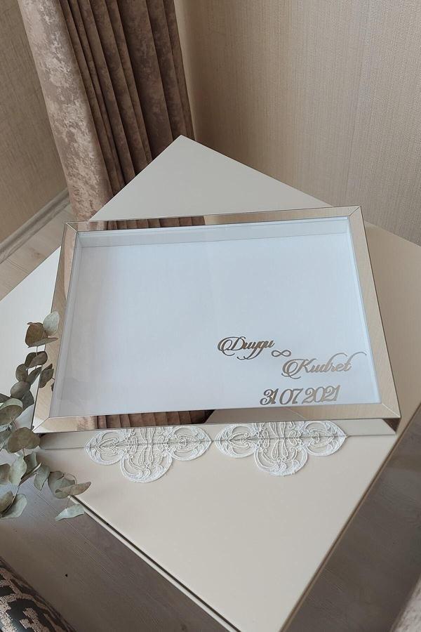 Verda Çerçeve 30X40 Cm Gümüş Pleksili Yatay Model Tasarım Gül Kutusu Anı Çerçevesi! Ayna Çerçeve! - Image 1