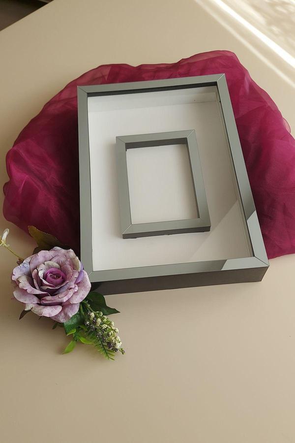 Hobicehayaller 25X35 Cm Fotoğraf Bölümlü Anı Çerçevesi! Yeni Moda Gül Kutuları! Söz Nişan Çiçeği Tasarımı! - Image 1