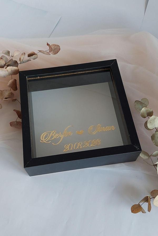 Hkm Ticaret 25X25 Cm Derin Siyah Anı Çerçevesi Düz Zeminli Isimli Ve Tarihli! Derin Çerçeve - Image 1