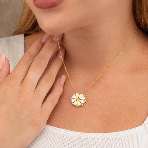 Gümüş Pazarım Açılıp Kapanır 2 Kullanımlı Papatya Gümüş Kolye Gold - Image 1