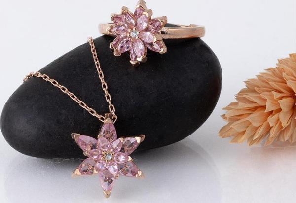 Gümüş Pazarım Pembe Renkli Lotus Çiçeği Gümüş Kolye Ve Yüzük Set - Image 1