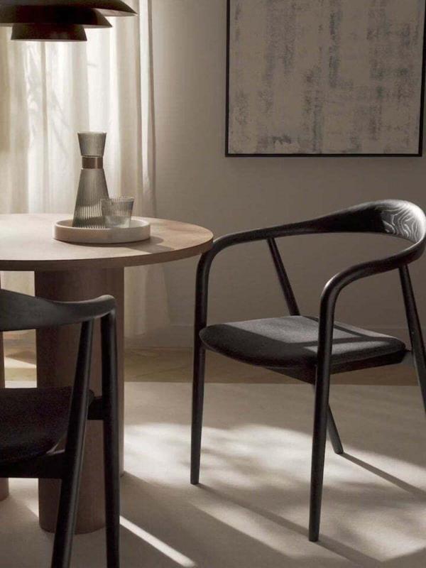 Gazzini Furniture Zodiac Siyah Teddy Kumaş Exclusive Yılan Siyah Ahşap Sandalye - Image 1