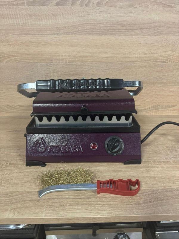 Atababa Ultra Plus Organik Demir Döküm Mor Izgara & Tost Makinesı Izgara Aparatlı,Fırçalı 30X23 Cm Tabla - Image 1