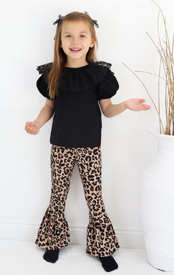 Kız Çocuk Bright Bisiklet Yaka Dantel Detaylı kısa kollu Siyah Bluz Leopar İspanyol Tayt Pantolon Tok Alt Üst Abiye 3'lü Takım TKM-0191.57 - Image 1