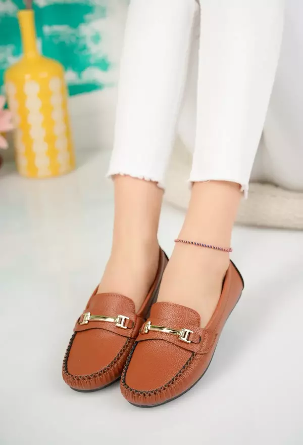 Modatalika Kadın Zincirli Şık Babet - Image 1