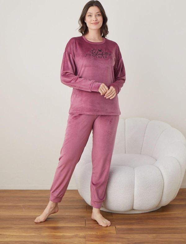 Lukitus Kadife Uzun Kol Kadın Pijama Takımı - Image 1