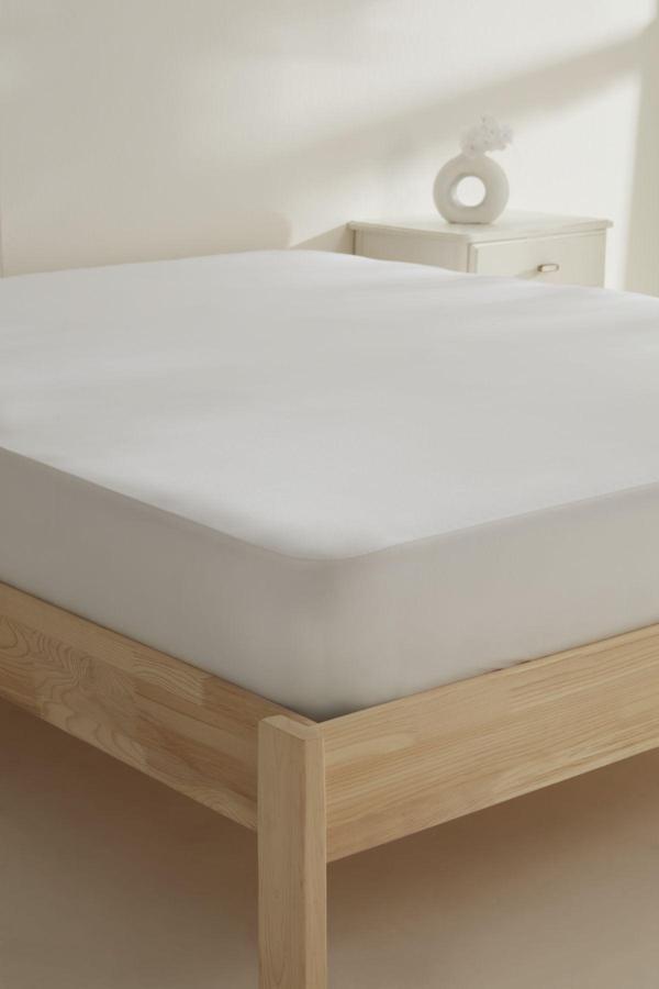 Karaca Home Full Kenarlı Sıvı Geçirmez Alez 100x200 cm - Image 1