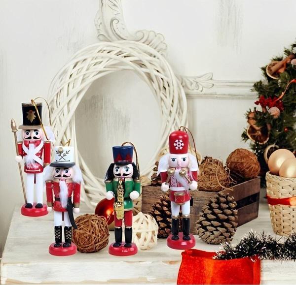 Hubjua Royal Nutcracker Fındıkkıran Yılbaşı Süsü 12Cm 4Lü Set - Image 1