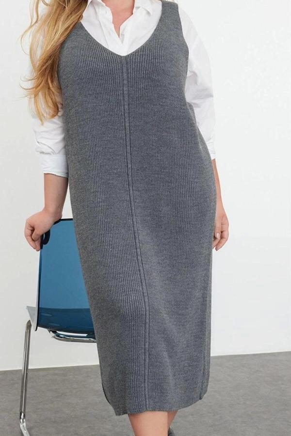 Moda Stil Fitted V Yaka Midi Boy Büyük Beden Jile Triko Elbise - Image 1