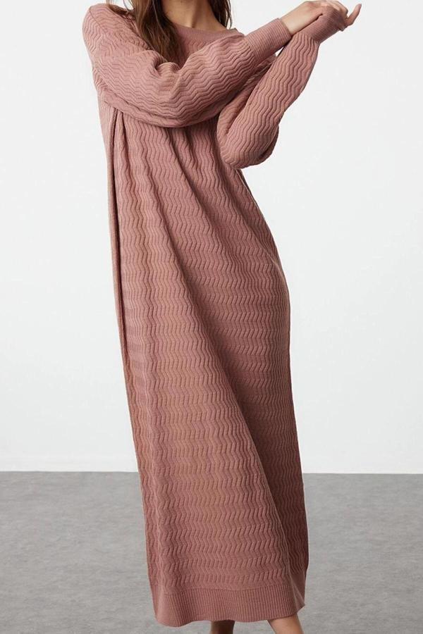 Moda Stil Relaxed Bisiklet Yaka Maxi Boy Tesettür Kendinden Desenli Triko Elbise - Image 1