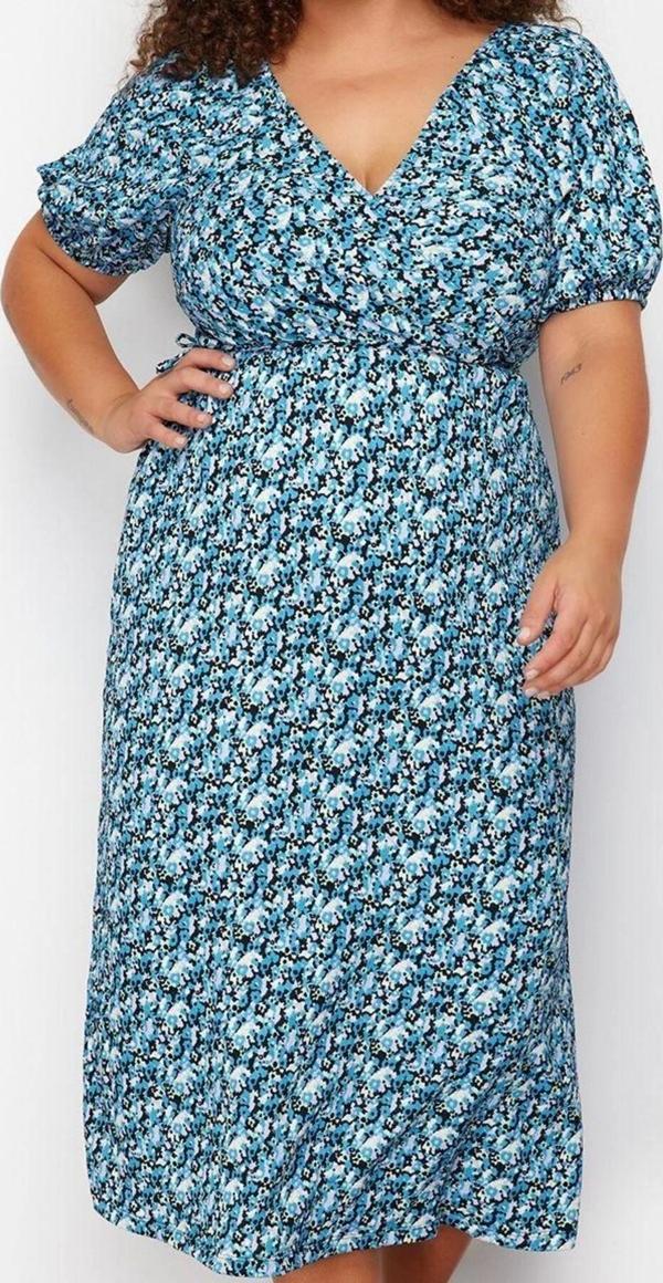 Moda Stil Relaxed Kruvaze Midi Boy Büyük Beden Çiçekli Örme Elbise - Image 1