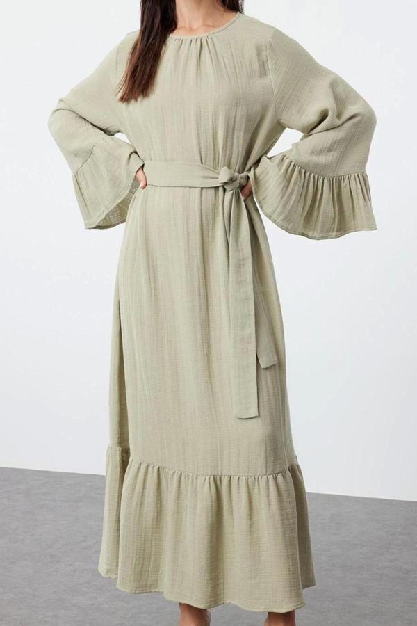 Moda Stil Relaxed Bisiklet Yaka Maxi Boy Tesettür Eteği Fırfırlı Müslin Dokuma Elbise - Image 1