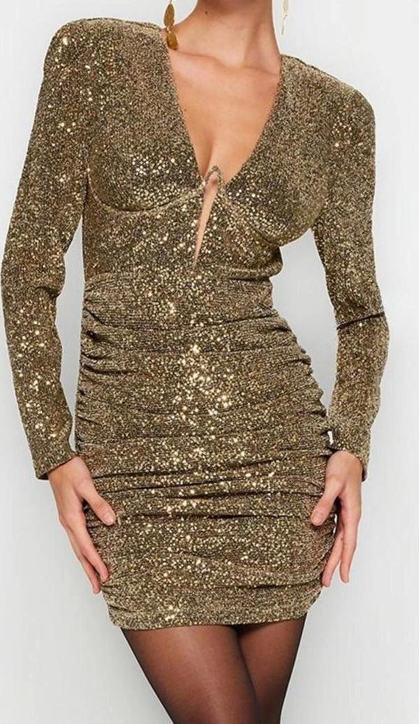 Moda Stil Fitted V Yaka Mini Boy Vücuda Oturan Parıltılı Örme Pullu Payet Kısa Şık Abiye Elbise - Image 1