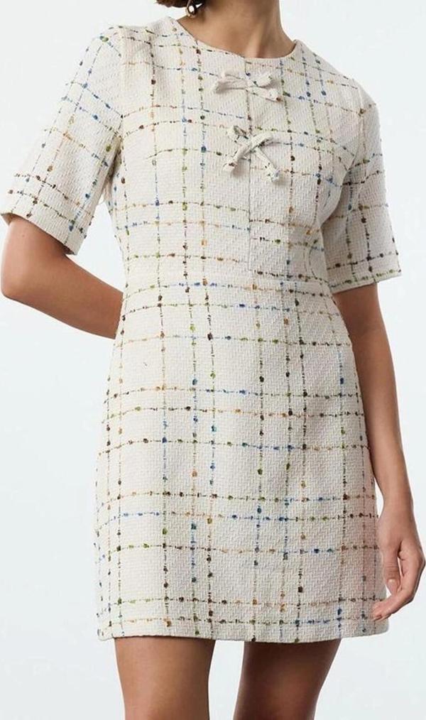 Moda Stil Regular Bisiklet Yaka Mini Boy Kareli A Kesim Fiyonk Detaylı Dokuma Tüvit Elbise - Image 1