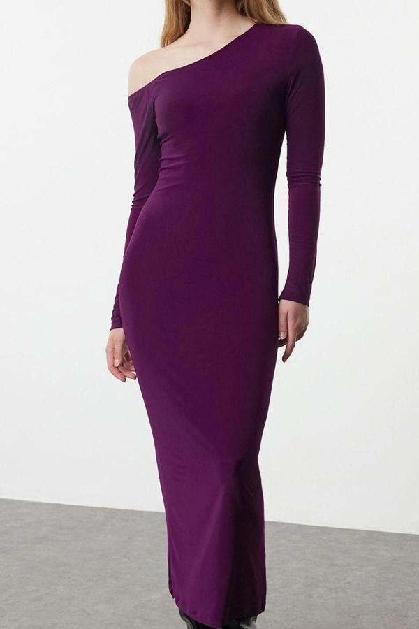 Moda Stil Fitted Asimetrik Yaka Maxi Boy Düz Detaylı Vücuda Oturan Esnek Örme Elbise - Image 1