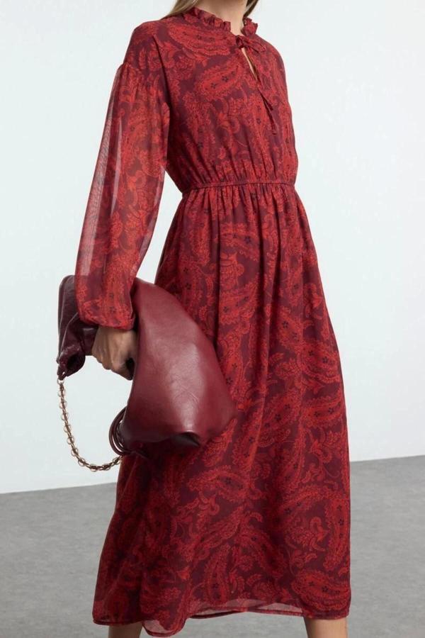 Moda Stil Regular Dik Yaka Midi Boy Şal Desen Lastikli Dokuma Kışlık Elbise - Image 1
