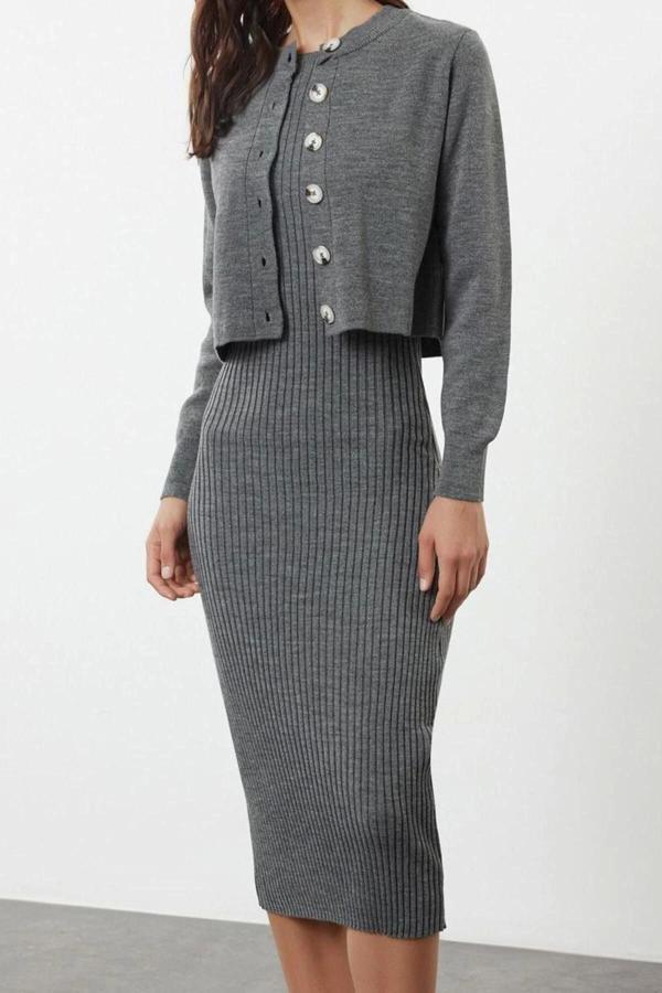 Moda Stil Regular Bisiklet Yaka Midi Boy Triko Basic Hırkalı Elbise - Image 1