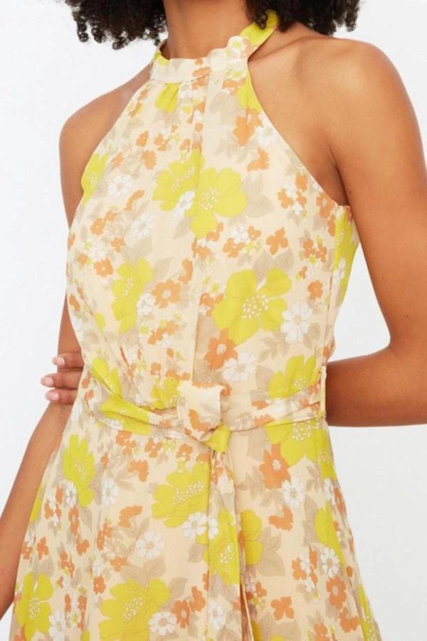 Moda Stil Regular Halter Yaka Midi Boy Çiçek Desenli Kuşaklı A Kesim Kolsuz Astarlı Dokuma Elbise - Image 1