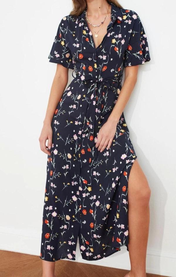 Moda Stil Regular Gömlek Yaka Midi Boy Kuşaklı Yırtmaçlı Çiçek Desenli Dokuma Gömlek Elbise - Image 1