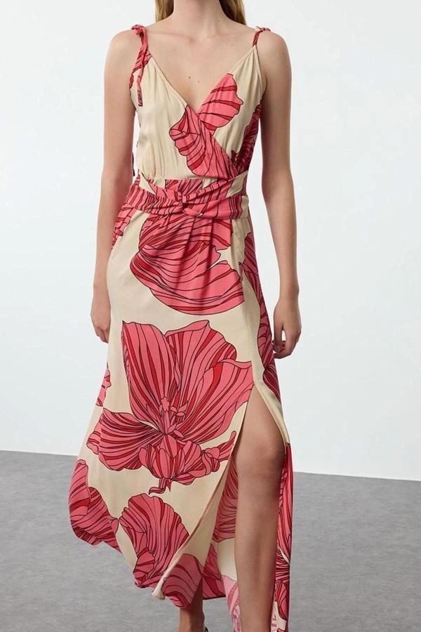 Moda Stil Regular Kruvaze Maxi Boy Çiçek Desenli Yırtmaç Detaylı Dokuma Elbise - Image 1