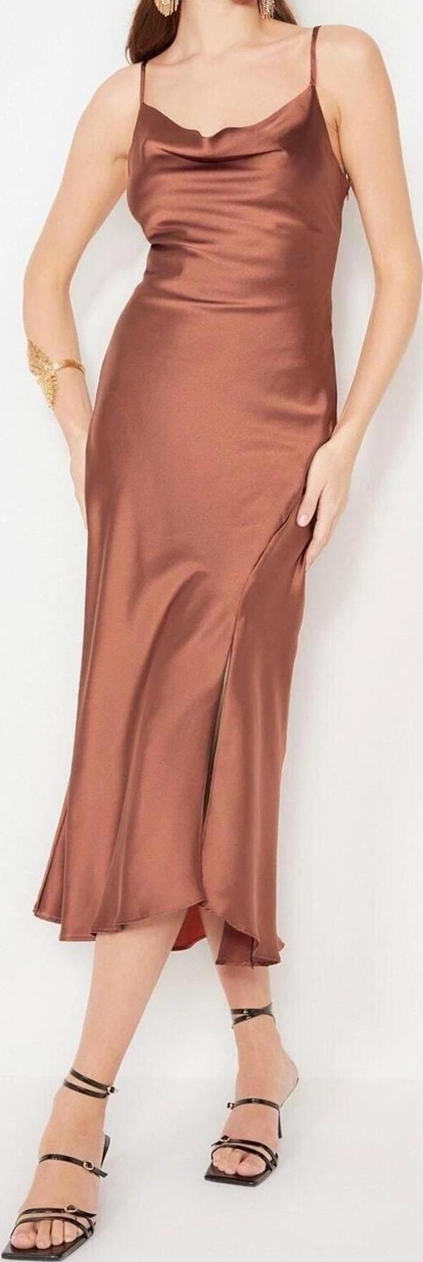 Moda Fit Mezuniyet Balo Saten Dokuma Degaje Yaka Askılı Kol Shift Midi Boy Elbise - Image 1