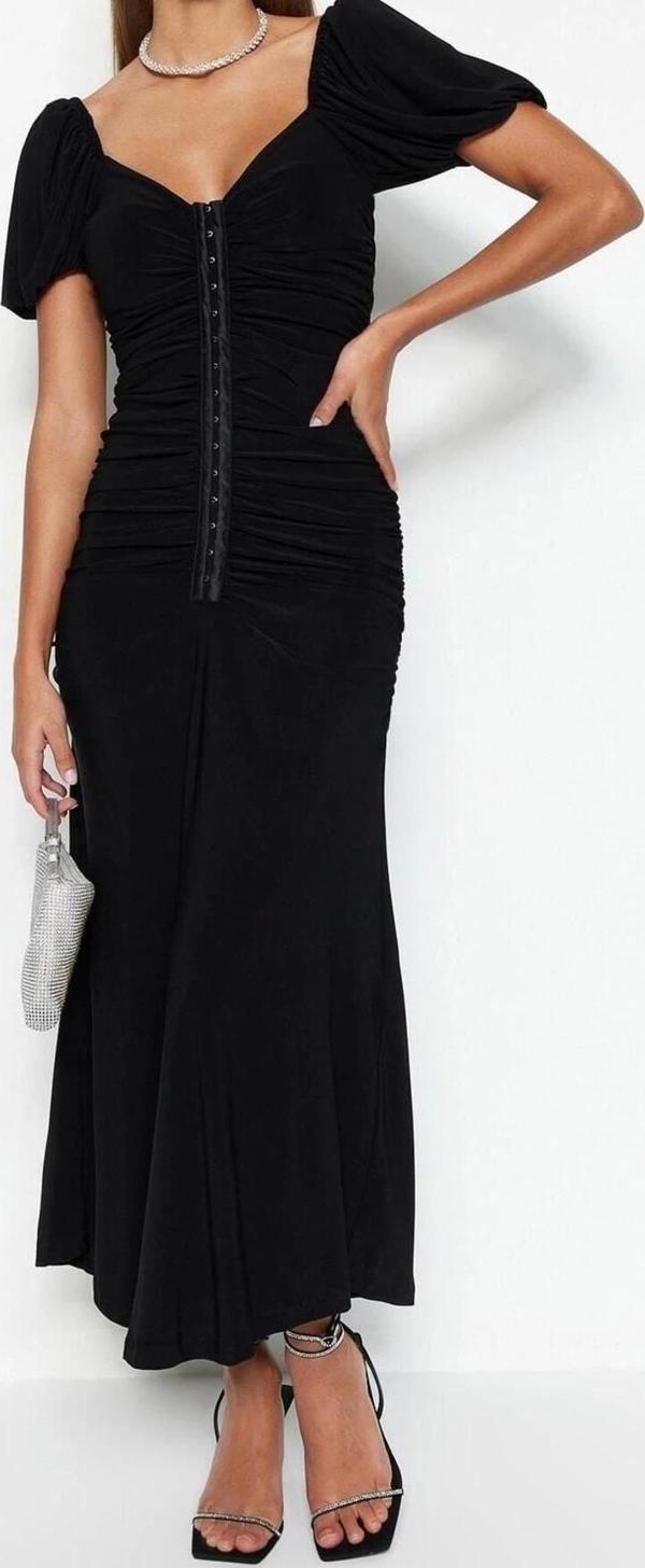 Moda Fit Mezuniyet Balo Sandy Örme Kalp Yaka Kısa Kol Shift Midi Boy Elbise - Image 1