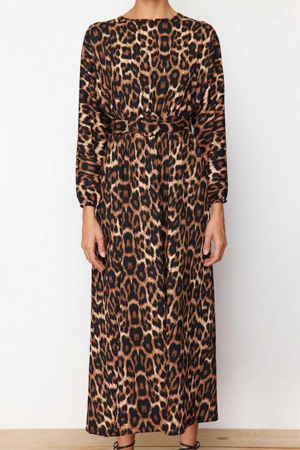 Moda Regular Casual Günlük Crinkle Dokuma Bisiklet Yaka Uzun Kol Skater Maxi Boy Tesettür Elbise - Image 1